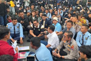 Respons DPRD Jatim Dipertanyakan, Tuntutan Mahasiswa Tidak Ditangani Komisi yang Berwenang